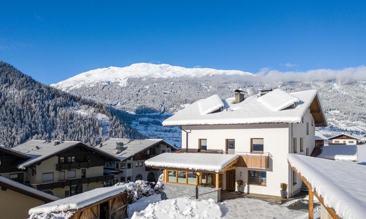 Appartement Pitztal-Hochzeiger Inclusive Pitztal-Sommer Card 耶岑斯 外观 照片