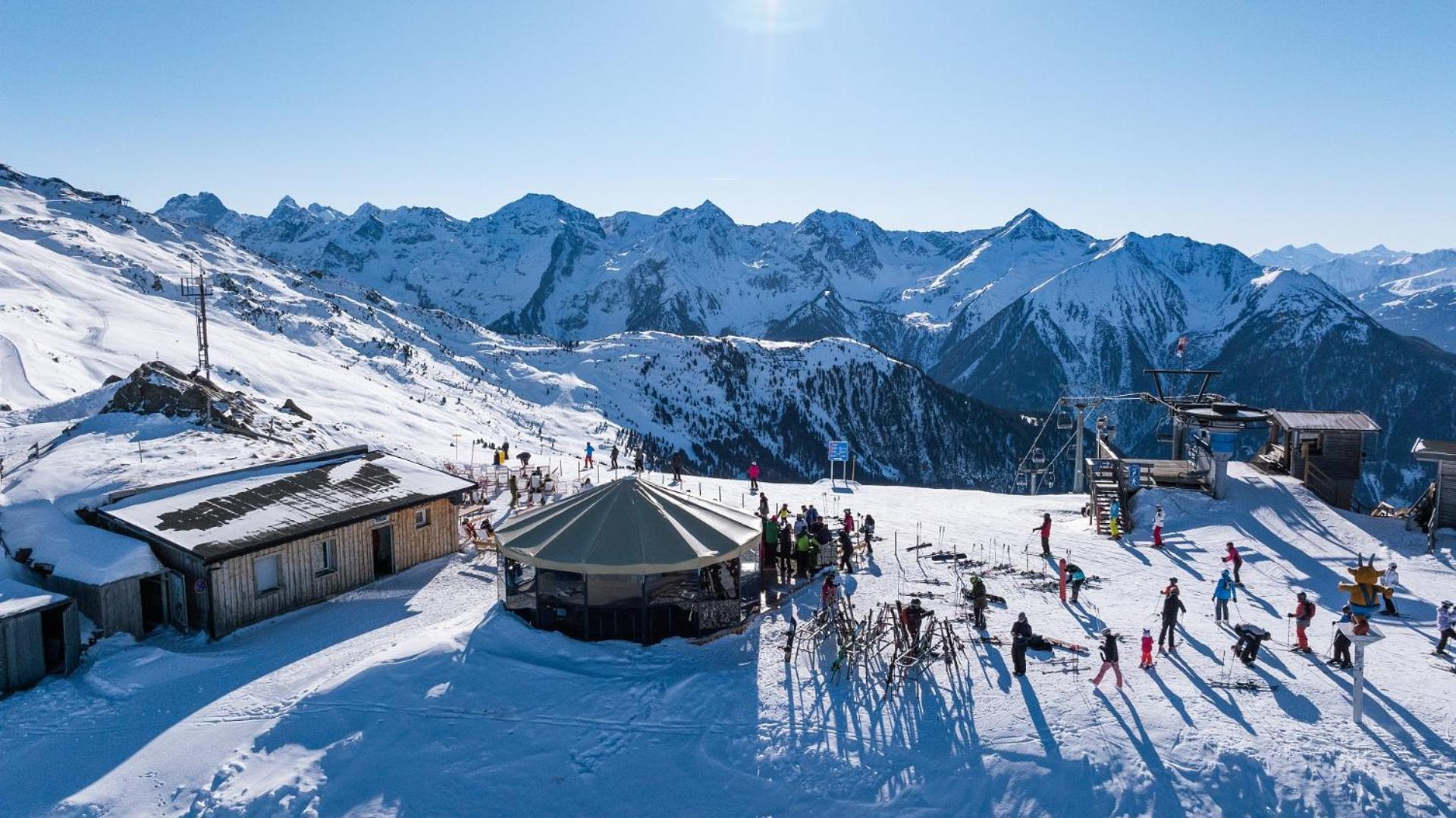 Appartement Pitztal-Hochzeiger Inclusive Pitztal-Sommer Card 耶岑斯 外观 照片